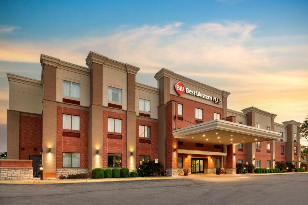 Best Western Plus Olathe Hotel Exterior photo